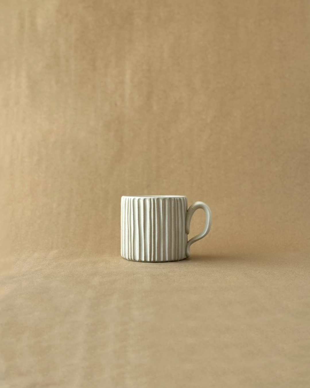 Beatrice Mug in Linen