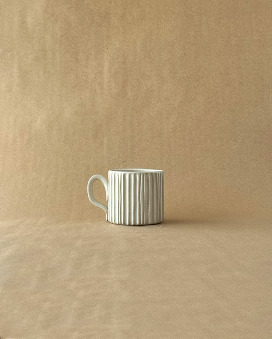 Beatrice Mug in Linen